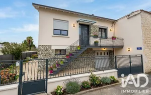 Pavillon à Niort (79000)