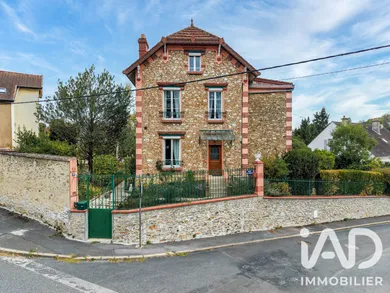 Maison à Château-Thierry (02400)