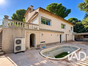 Maison traditionnelle à Antibes (06600)