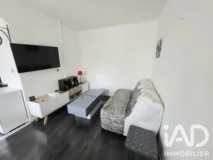 Apartment in Sury-le-Comtal (42450)