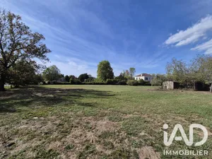 Terrain à bâtir à Amou (40330)