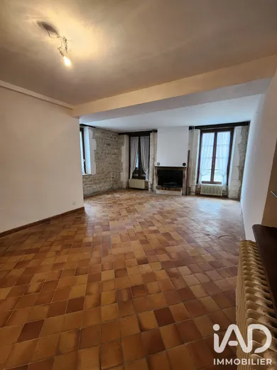 Demeure à Dannemoine (89700)