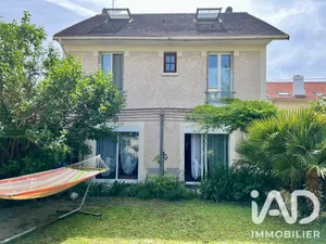 Maison à Croissy-sur-Seine (78290)