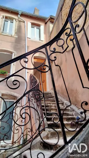 Building in Toul (54200)