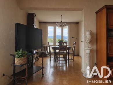 Appartement à Saint-Martin-d'Hères (38400)