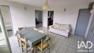 Apartment in Carpentras (84200)
