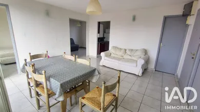 Appartement à Carpentras (84200)