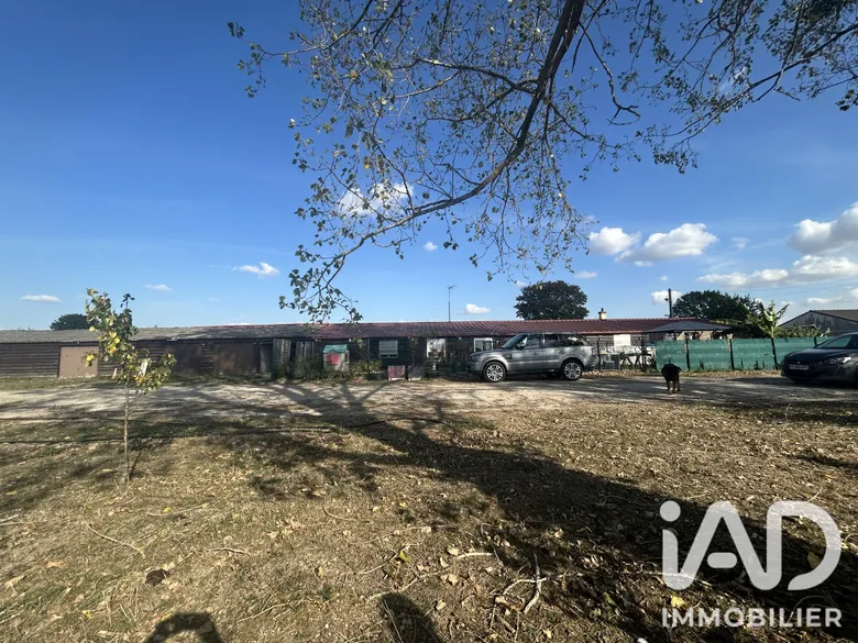 Terrain 16360 m² · à Baron · 1 950 000 €