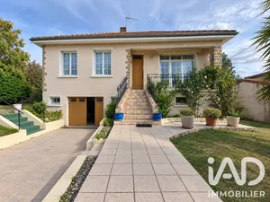 Maison à Nontron (24300)