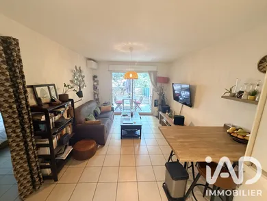 Appartement à Hyères (83400)