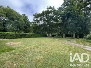 Land in Sautron (44880)