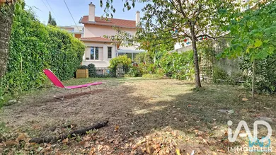 Demeure à Saint-Étienne (42100)