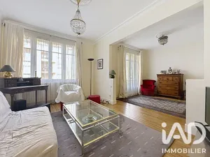 Apartment in Chelles (77500)