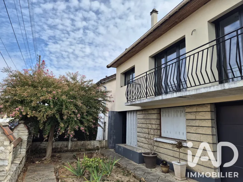 Maison 5 pièces 85 m² · à Quincy-sous-Sénart · 85 m² · 369 000 €