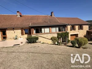 Village house in La Vineuse (71250)