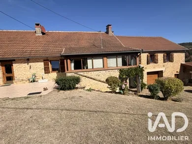 Maison de village à La Vineuse (71250)