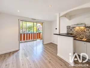 Appartement à Mandelieu-la-Napoule (06210)