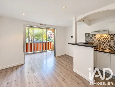 Appartement à Mandelieu-la-Napoule (06210)