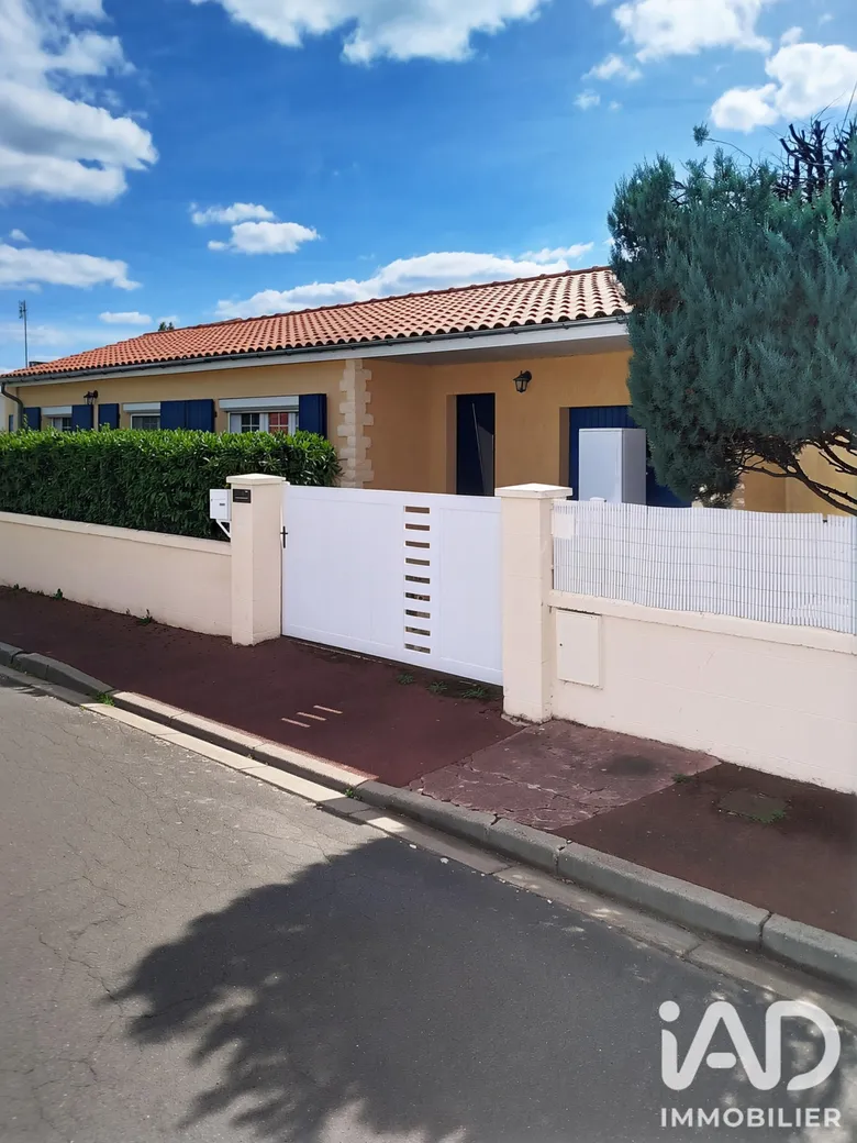 Maison 6 pièces 114 m² · à Rochefort · 114 m² · 364 000 €