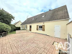 Village house in Saint-Agnan (89340)