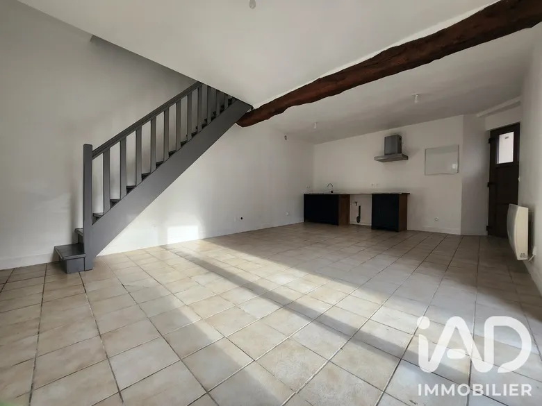 Appartement 3 pièces 56 m² · à Forges-les-Bains · 56,1 m² · 1 000 €/mois