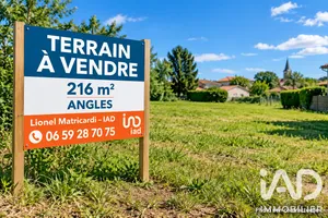 Terrain à bâtir à Angles (85750)