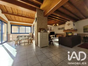 Maison traditionnelle à Bailleul (80490)