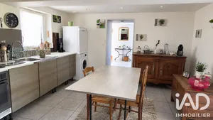 Maison à Beaufort-en-Anjou (49250)