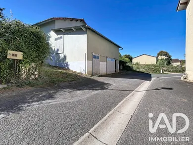 Maison de village à Saillat-sur-Vienne (87720)