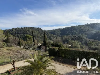 Maison traditionnelle à Le Tignet (06530)
