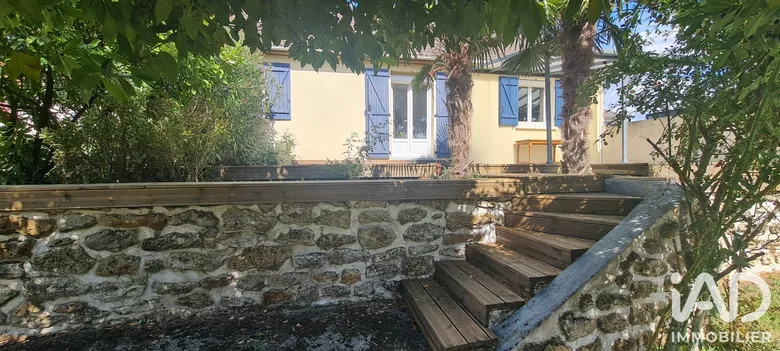 Maison 5 pièces 93 m² · à Dampmart · 93 m² · 365 000 €