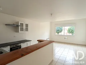 Appartement à Saint-Erme-Outre-et-Ramecourt (02820)