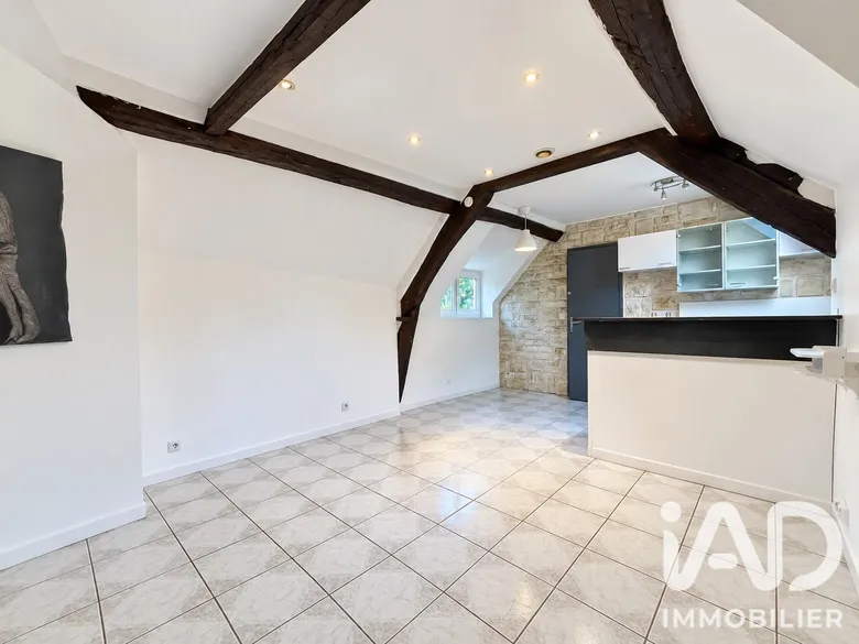 Appartement 2 pièces 33 m² · à Corbeil-Essonnes · 32,6 m² · 89 000 €