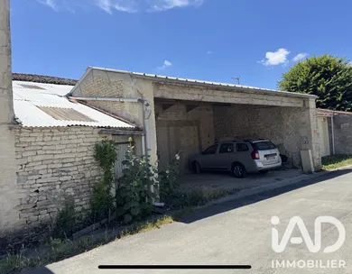 Immeuble à Fors (79230)