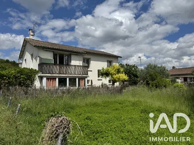 Maison de village à Coulon (79510)