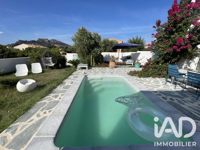 Maison 4 pièces 94 m² · à Roquebrune-sur-Argens · 94,1 m² · 583 000 €