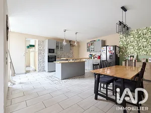 Village house in Crouy (02880)