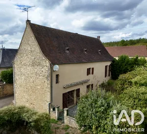 Traditional house in Saint-Martial-de-Nabirat (24250)
