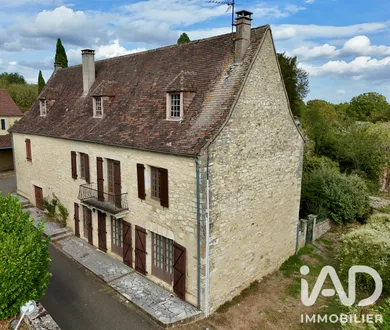 Maison traditionnelle à Saint-Martial-de-Nabirat (24250)