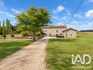 Ferme à Usson-en-Forez (42550)