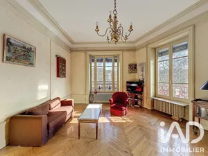 Apartment in Lyon (69009)