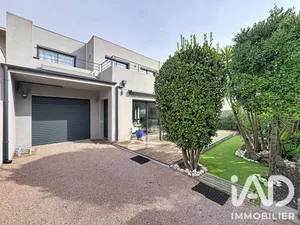Architectural house in Agde (34300)