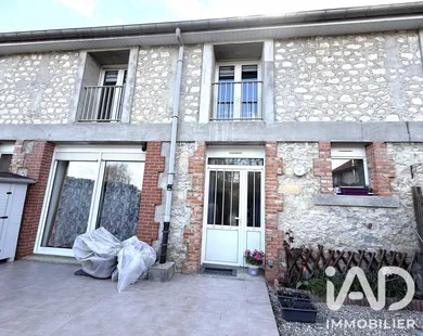 Maison à Courcy (51220)
