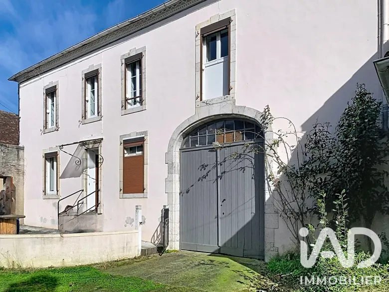 Maison 5 pièces 121 m² · à Orthez · 121 m² · 155 000 €