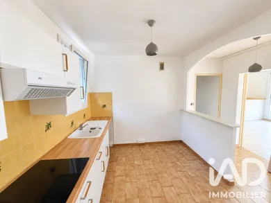 Appartement à Salon-de-Provence (13300)