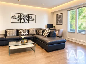 Apartment in Rosny-sous-Bois (93110)