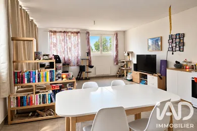 Immeuble à Laurenan (22230)
