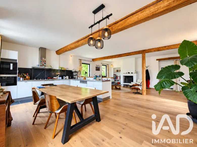 Appartement 7 pièces 118 m² · à Maintenon · 118 m² · 279 000 €
