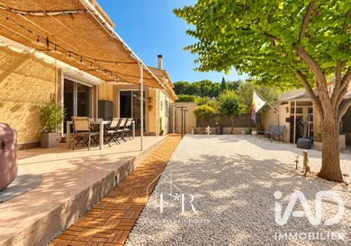 House in Le Pontet (84130)