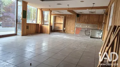 Boutique/Local commercial à Saint-Étienne (42100)